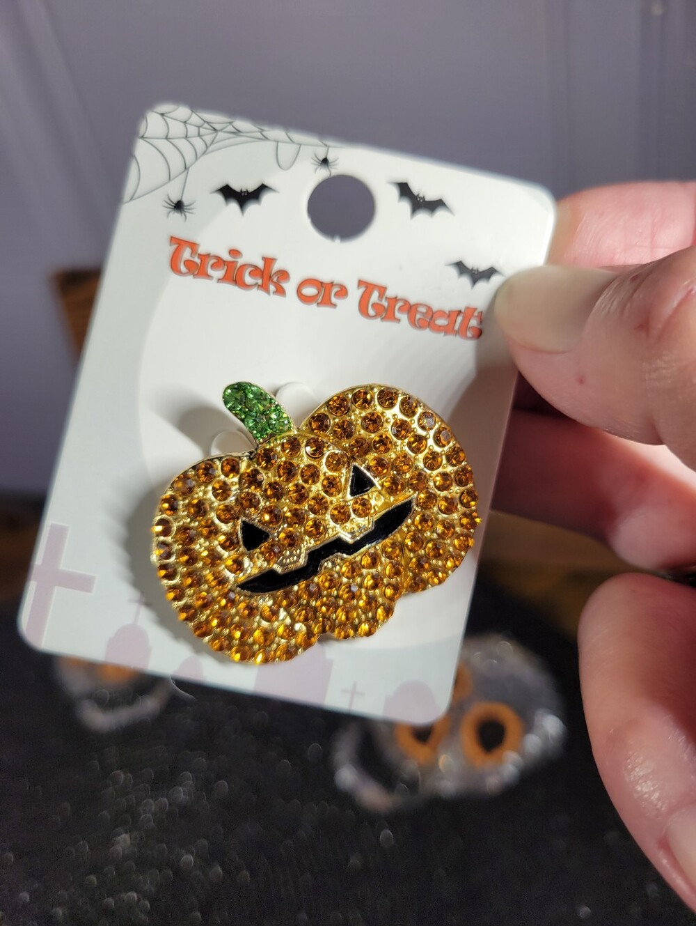 Pumpkin Jack-O'-Lantern Brooch - Gold & Green